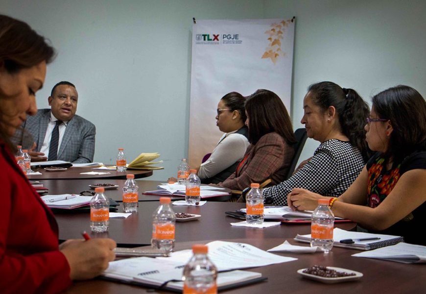 Buscan mecanismos para contribuir con empoderamiento de las mujeres
