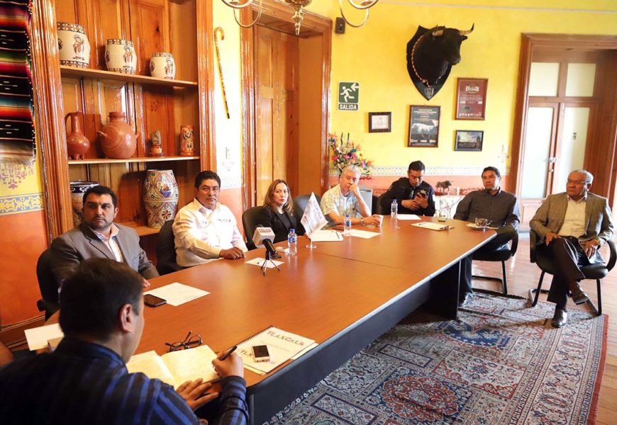 Secture emite reglamento y lista de centros de avistamiento de luciérnagas Secture emite reglamento y lista de centros de avistamiento de luciérnagas