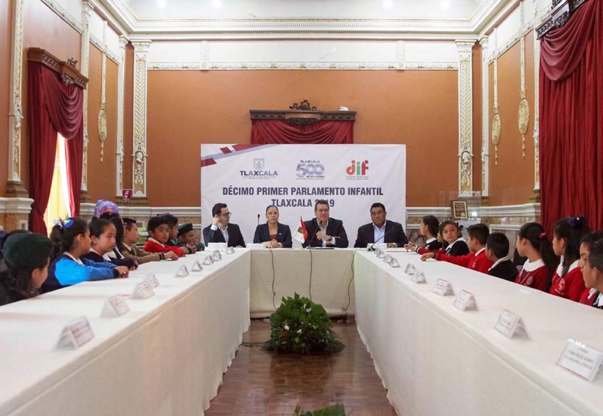 Refrendó Marco Mena compromiso con el cuidado de la niñez tlaxcalteca