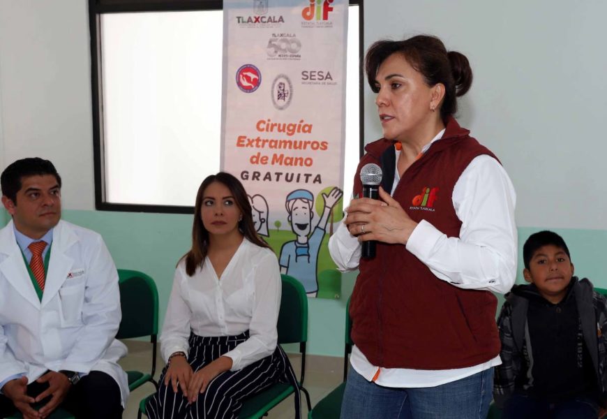 Sandra Chávez encabezó Cuarta Jornada de Cirugía Extramuros de Mano