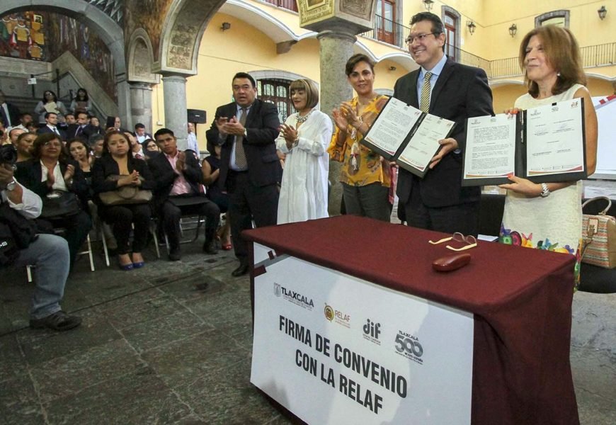 Programa de adopción familiar cambia futuro de infantes: Marco Mena