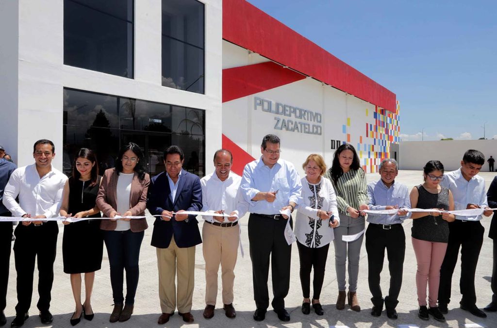 Se inauguró polideportivo de Zacatelco con inversión de 19.1 mdp