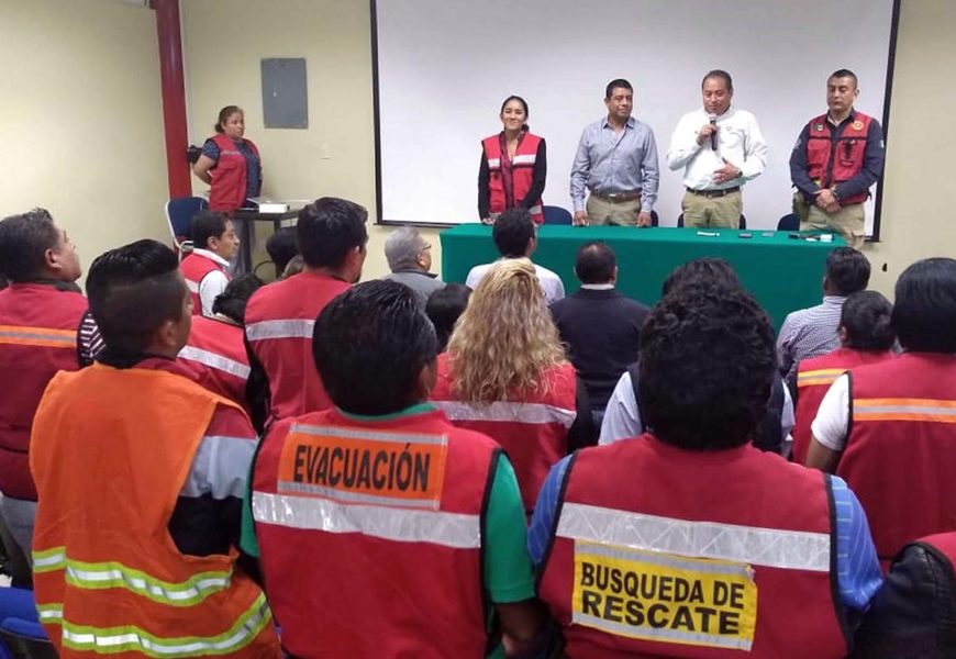 CEPC capacita a brigadas internas de protección civil de la UPTx
