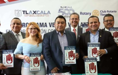 Club Rotario de Tlaxcala recibió dos mil placas del Programa Vecino Vigilante