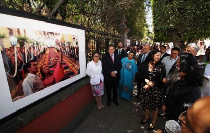 Inauguran Marco Mena y Embajador de España la muestra “Tlaxcala, orgullo de un pueblo”