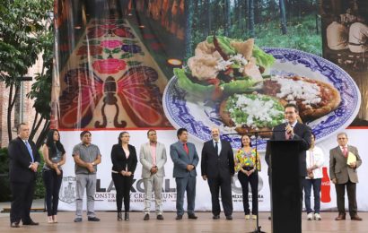 Presenta Marco Mena Festival Regional Tlaxcala en Sanborns
