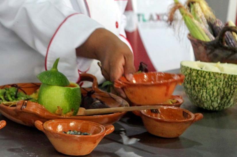 Alumnas del Icatlax representarán a Tlaxcala en el Séptimo Concurso Nacional de Gastronomía
