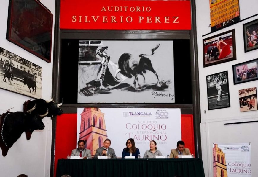 Presentan Segundo Coloquio Taurino en Ciudad de México