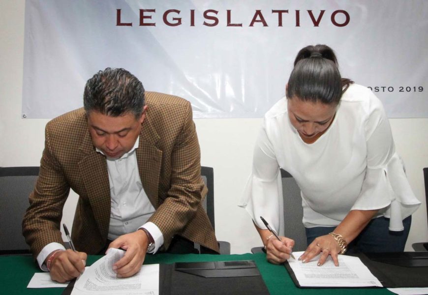 Signan convenio televisivo el congreso local y gobierno del estado