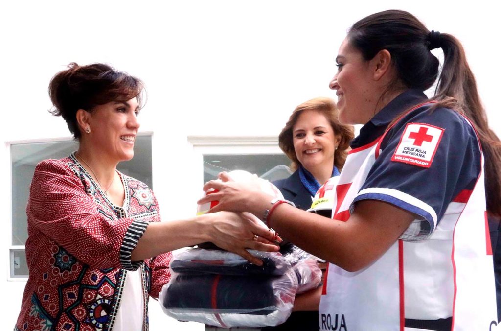Entregó Sandra Chávez edificio a la Cruz Roja