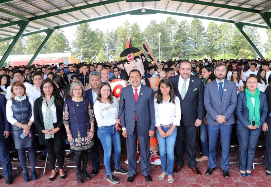 Florentino Domínguez inauguró Ciclo Escolar 2019-2020 de la UTT