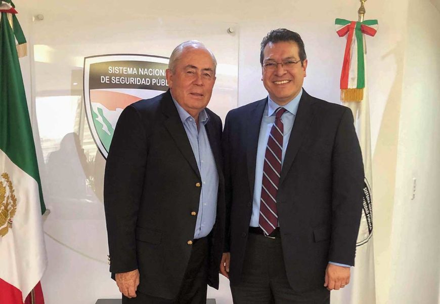 Marco Mena se reúne con Efraín Cota Montaño, Secretario del Sesnsp