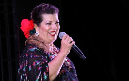 Margarita “La Diosa de la Cumbia“ deleitó a tlaxcaltecas con concierto de Noche Mexicana