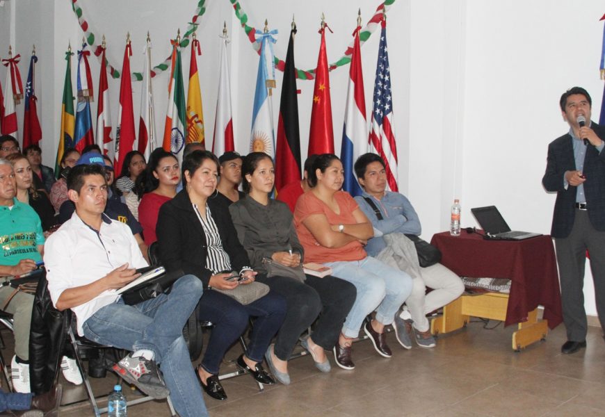 Imparte Sedeco curso de Imagen Comercial a MIPYMES