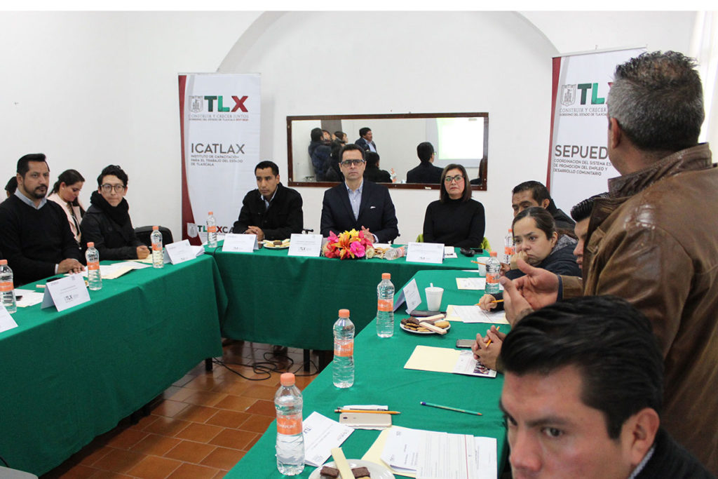 Manuel Camacho Higareda, Coordinador de Sepuede y Director General de Icatlax encabezó la sesión ordinaria del Comité Técnico Consultivo de la unidad móvil Papalotla y la unidad San Pablo del Monte.