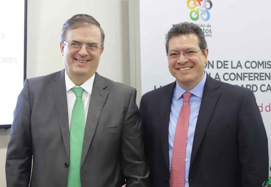 Presente Marco Mena en reunión con canciller Marcelo Ebrard