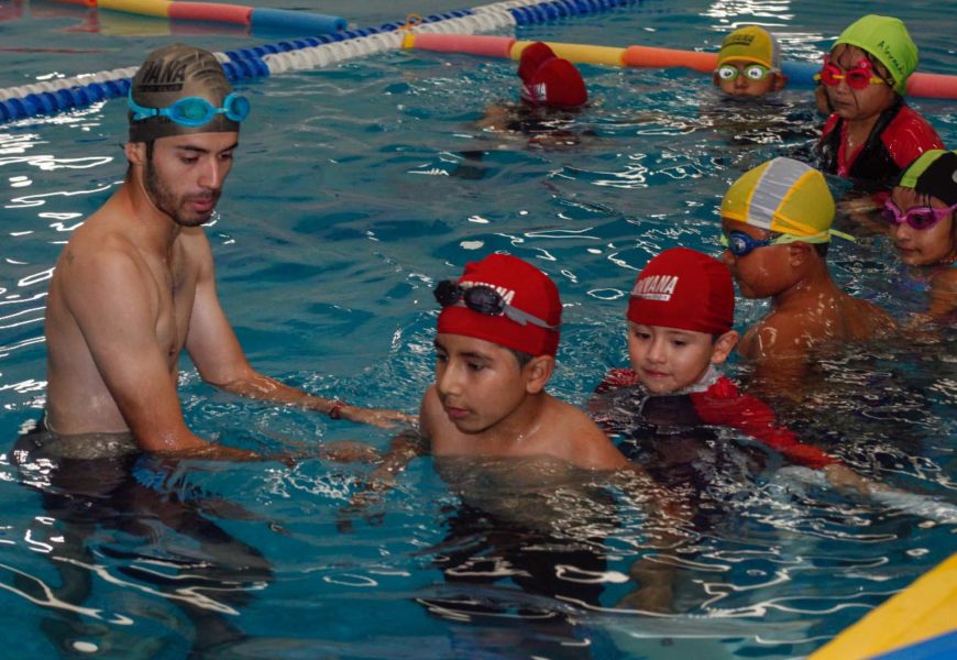 Inicia SEPE programa de natación escolar
