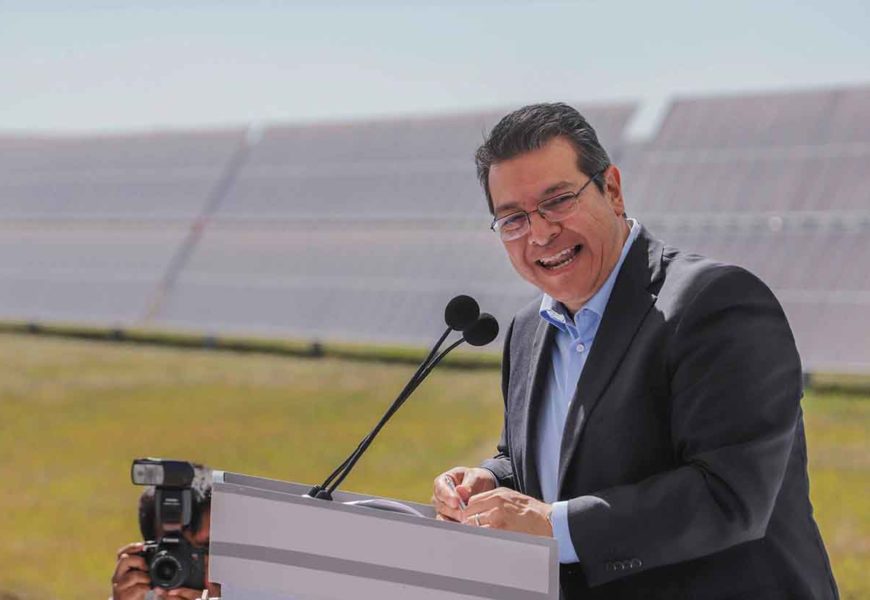 Inauguró Marco Mena el parque de energía solar «Magdalena II»