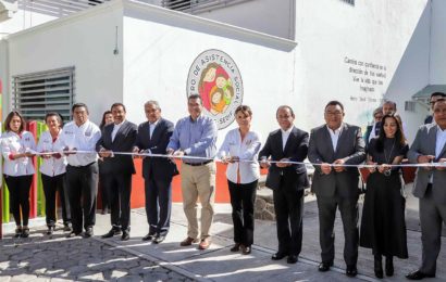 Sandra Chávez y Marco Mena reinauguran centro de asistencia social del DIF Estatal