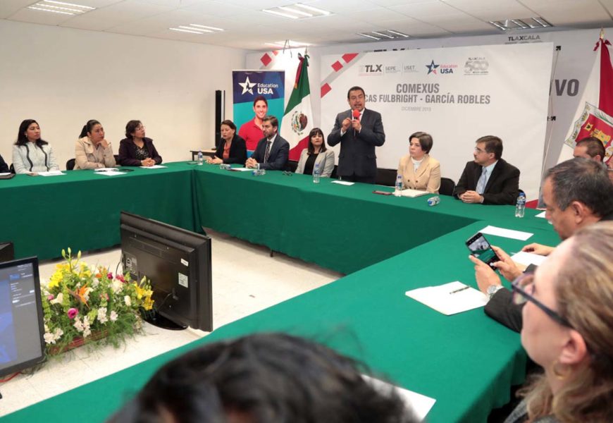 Presenta SEPE becas Fulbright-García Robles del Centro Education USA