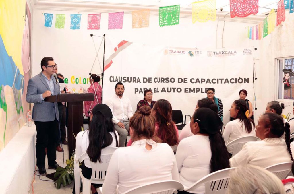 Clausura MCH cursos de capacitación para el trabajo en Zitlaltepec