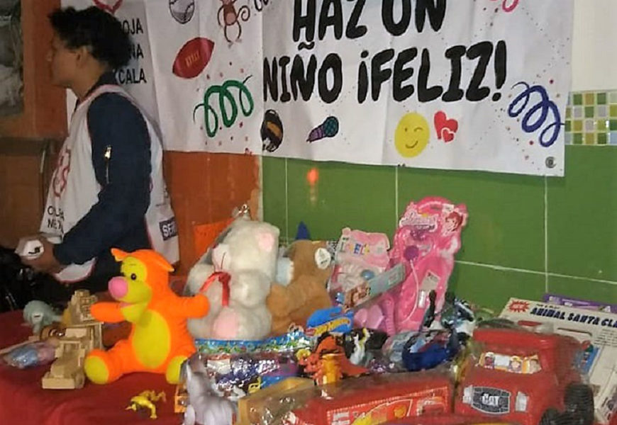 Jóvenes de Juventud Cruz Roja colectaron juguetes para repartir en día de Reyes