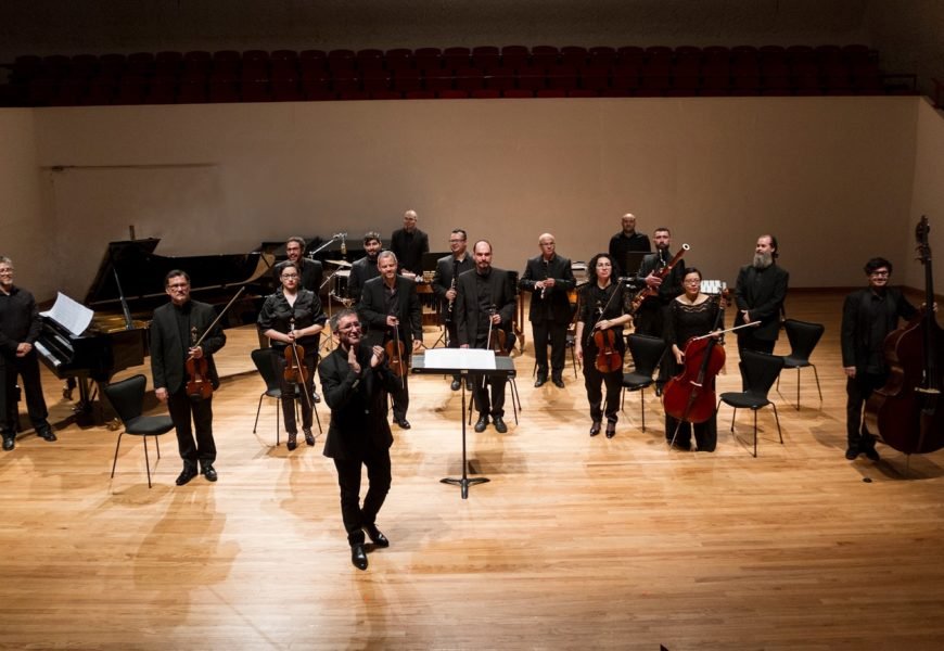 Publica el Fonca la convocatoria para el Programa de Residencias Artísticas en Grupos Estables 2020 de la Compañía Nacional de Teatro y del Cepromusic Publica el Fonca la convocatoria para el Programa de Residencias Artísticas en Grupos Estables 2020 de la Compañía Nacional de Teatro y del Cepromusic