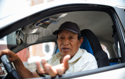 Pandemia por covid-19 afecta a taxistas de la tercera edad