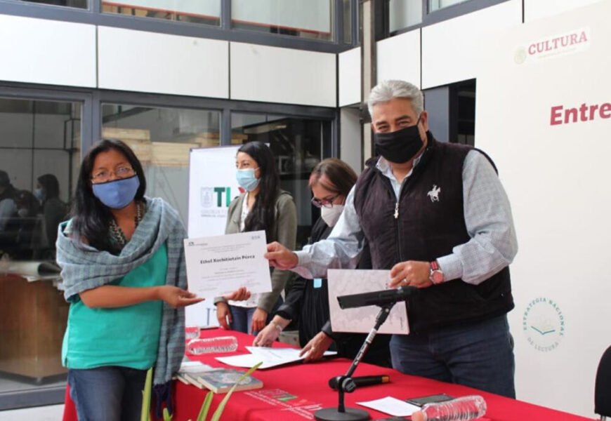 Realizan entrega de libros a quinta generación de mediadores de lectura