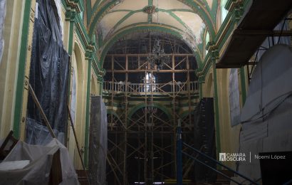 Continúan trabajos de restauración en el interior de la Parroquia de San José