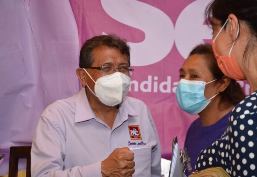 Serafín Ortiz se reunió con habitantes de Ocotlán Serafín Ortiz se reunió con habitantes de Ocotlán