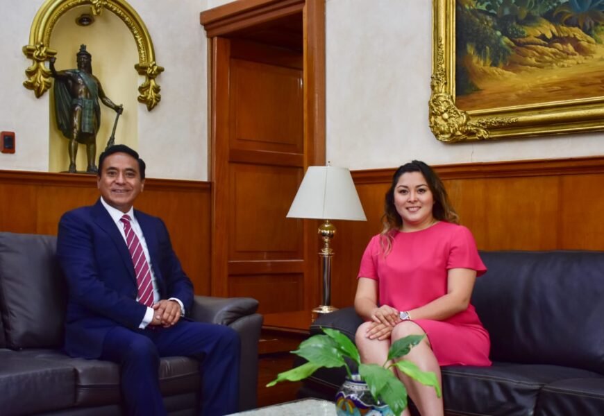 Inicia Alcalde Electo de Tlaxcala acercamiento con autoridades del Ayuntamiento Inicia Alcalde Electo de Tlaxcala acercamiento con autoridades del Ayuntamiento