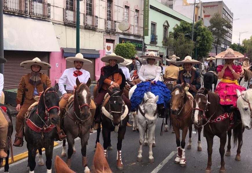 Participa Tlaxcala en Desfile de la Revolución Mexicana en CDMX