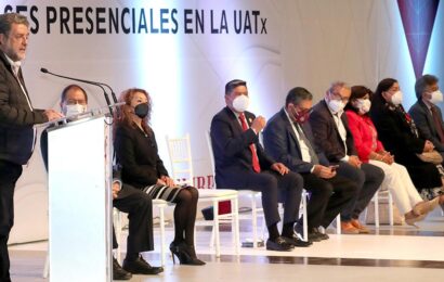 Reconoce SEP responsabilidad del Gobierno de Tlaxcala para la reincorporación a clases presenciales en la UATx