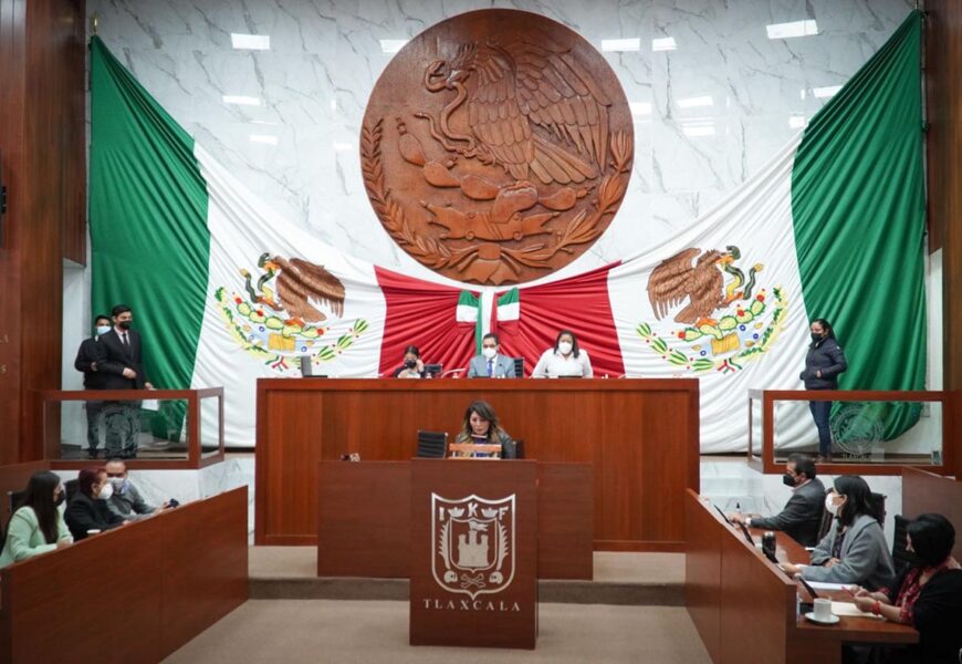La diputada local Alejandra Ramírez Ortiz, presentó iniciativa para reformar ley de salud