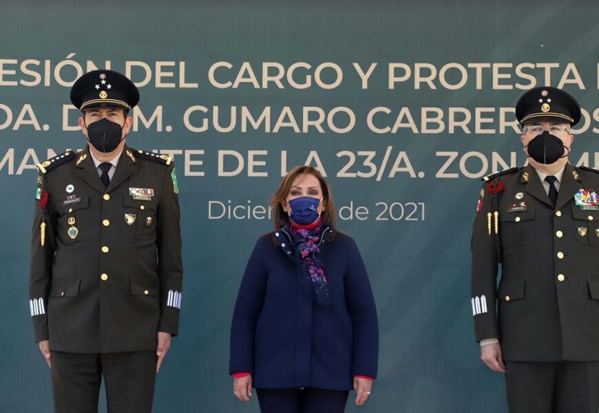 Presenció Lorena Cuéllar toma de posesión y protesta del nuevo mando de la 23 Zona Militar