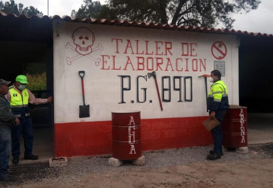 Se reúnen autoridades con Comité Estatal de Pirotecnia