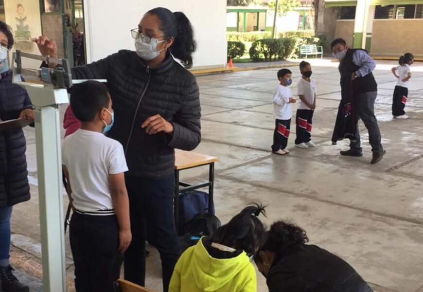 ACERCA SESA VACUNACIÓN CONTRA INFLUENZA Y SERVICIOS MÉDICOS A ESTUDIANTES DEL INTERNADO “JOSÉ AMARILLAS” ACERCA SESA VACUNACIÓN CONTRA INFLUENZA Y SERVICIOS MÉDICOS A ESTUDIANTES DEL INTERNADO “JOSÉ AMARILLAS”