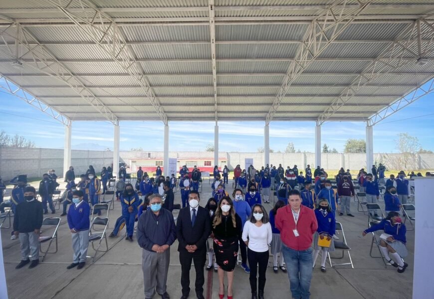 Asiste Alejandra Ramírez Ortiz a la Feria de Ciencia y Tecnología