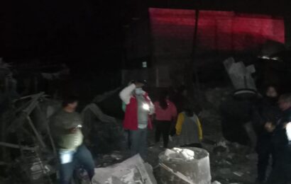 Atienden cuerpos de emergencia y seguridad explosión en una casa de Chiautempan