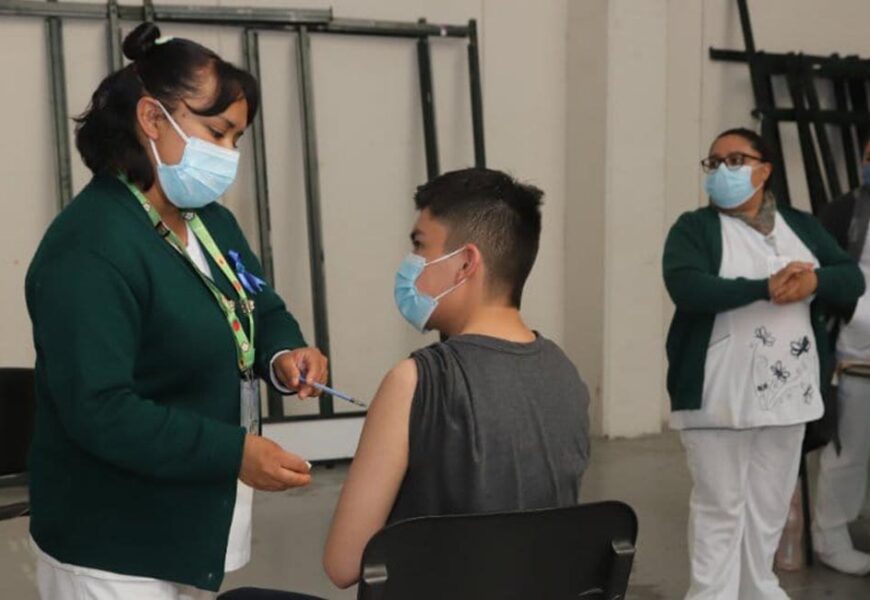Se aplicará vacuna contra covid-19 en 25 municipios de Tlaxcala