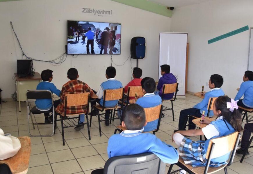 Busca Secretaría de Cultura, preservar y promover las lenguas maternas Busca Secretaría de Cultura, preservar y promover las lenguas maternas