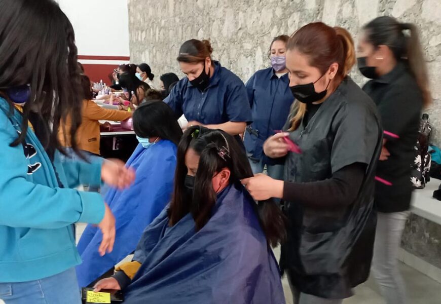 Realizan foro integral de autocuidado para mujeres
