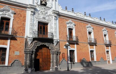 Gobernadora de Tlaxcala estableció acuerdos con representantes del SNTE