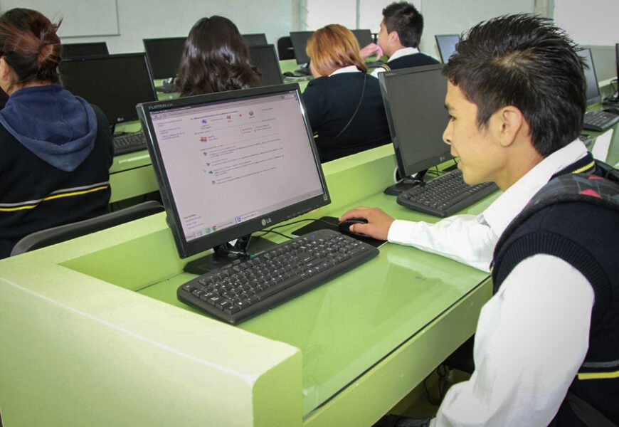 Da inicio pre-registro de ingreso a educación media superior en Tlaxcala Da inicio pre-registro de ingreso a educación media superior en Tlaxcala