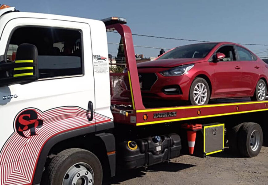 Sanciona SMyT a dos unidades de transporte sin autorización Sanciona SMyT a dos unidades de transporte sin autorización