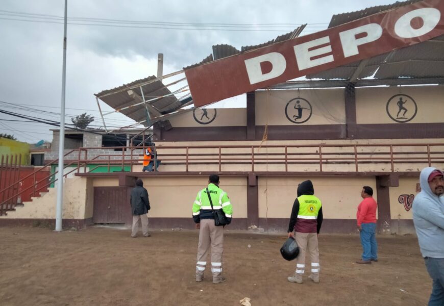 Saldo blanco reportó la red municipal de protección civil por fuertes vientos