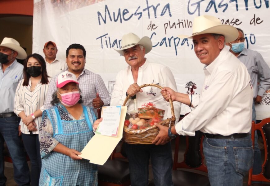 Fomentan SIA Y el Ayuntamiento de Hueyotlipan producción de alimentos sanos y nutritivos