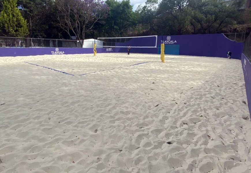 Alistan inauguración de canchas con arena en siete municipios