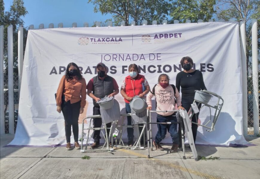 Realiza APBPET entrega apoyos funcionales y de movilidad en el estado